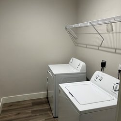 laundry room at The Verandas apartments in Thomasville, GA